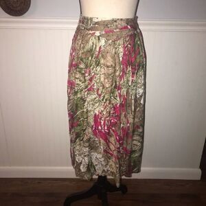 Vintage Fritos petites flowy skirt